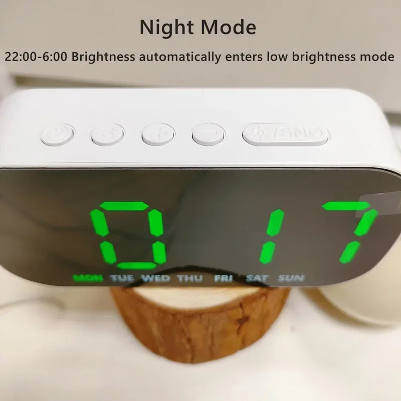 USB LED Digital Alarm Clock