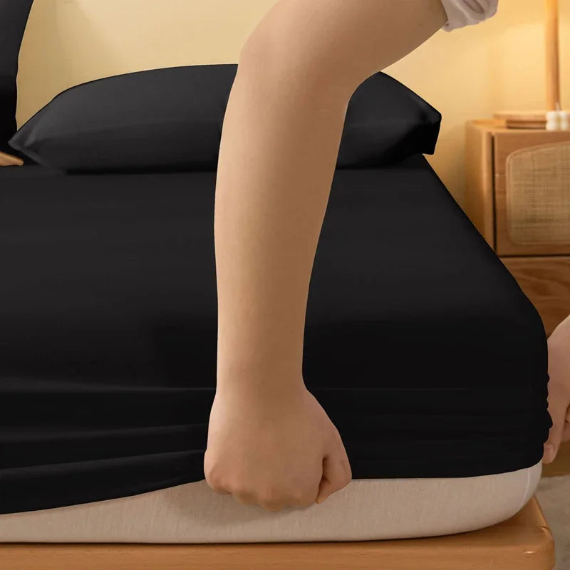 Solid Black Bedsheet